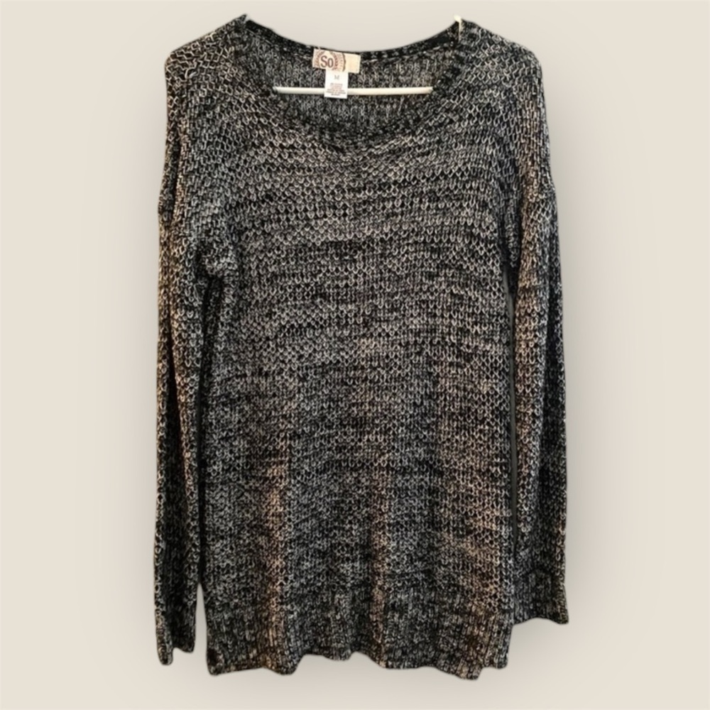 🍄Gray Cable Knit Sweater